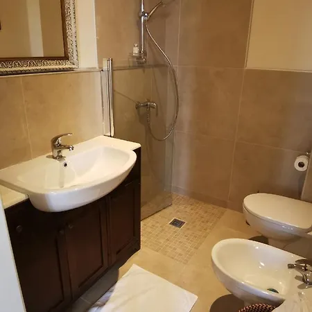 Guest house Ariediparma - Rooms&apartments