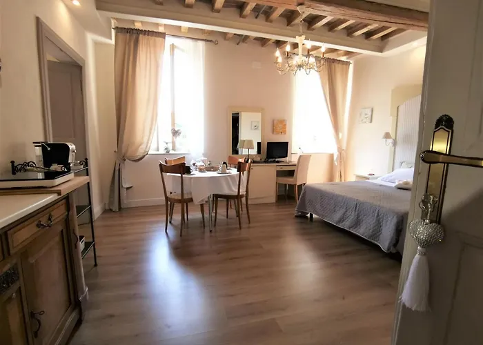 בית הארחה Ariediparma - Rooms&apartments פארמה