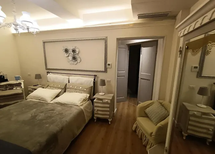 Ariediparma - Rooms&apartments בית הארחה